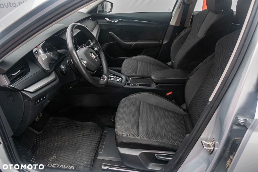Skoda Octavia 1.5 TSI e-Tec Ambition DSG - 13