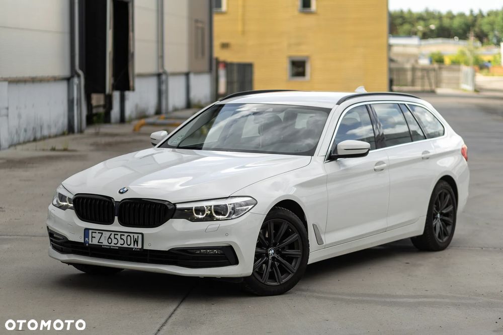 BMW Seria 5 518d Sport Line sport - 7