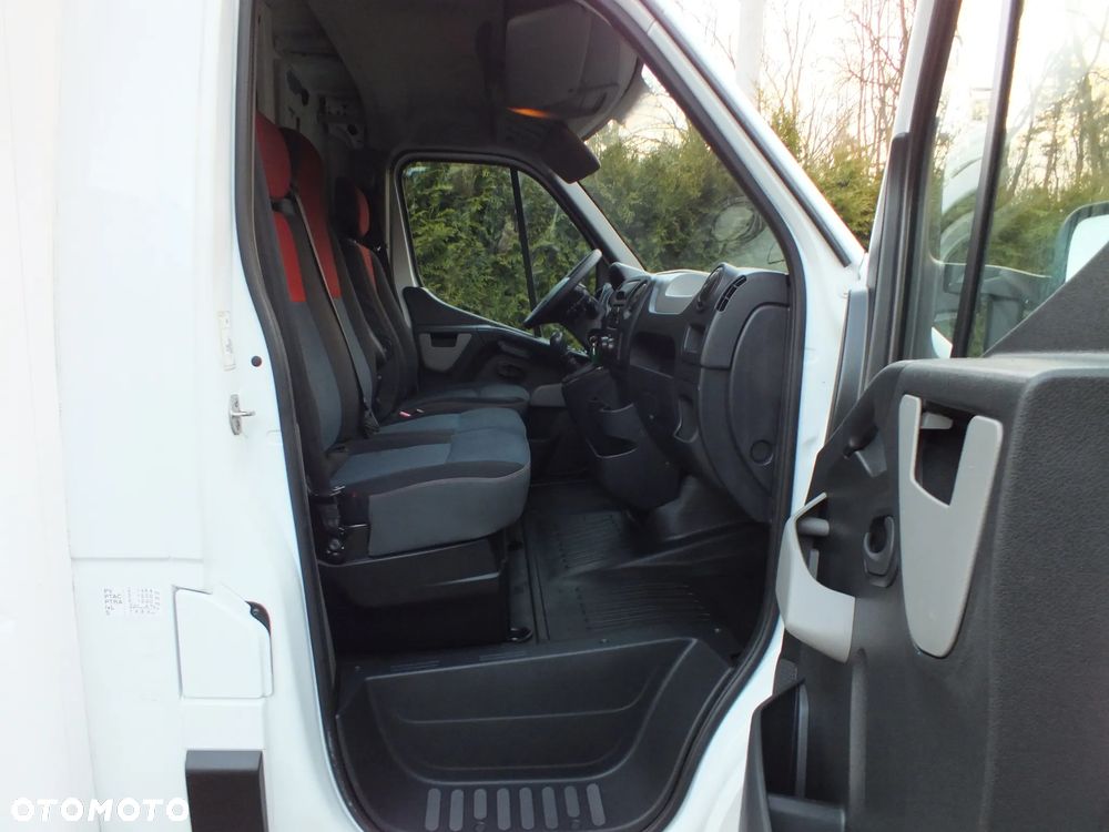 Renault Master - 11
