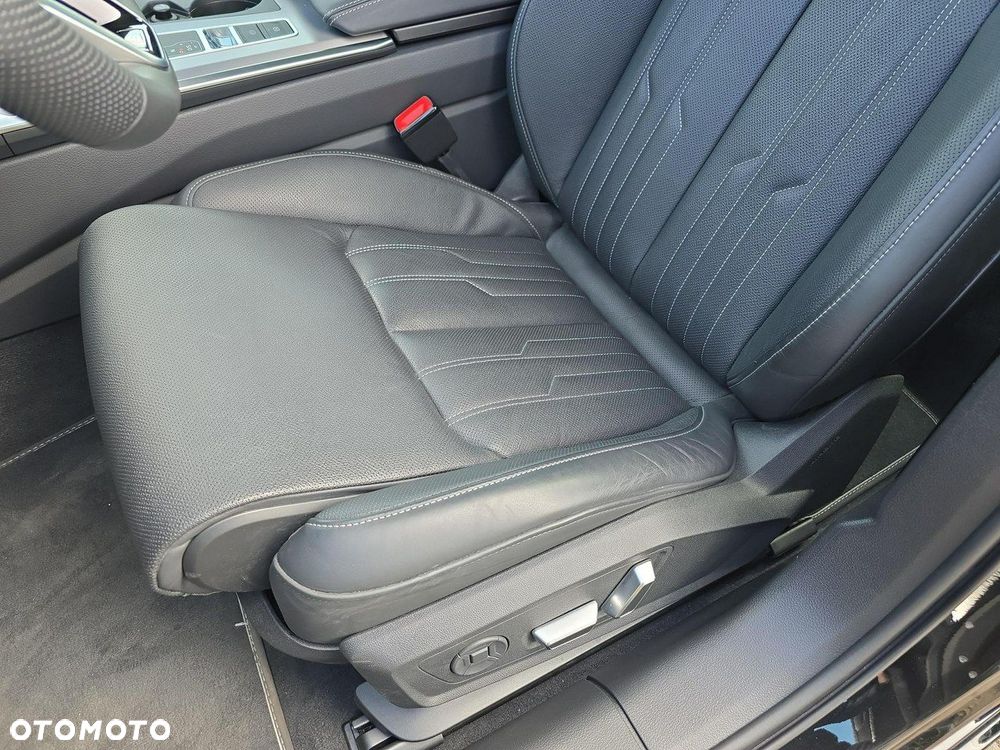 Audi S6 Limousine - 12