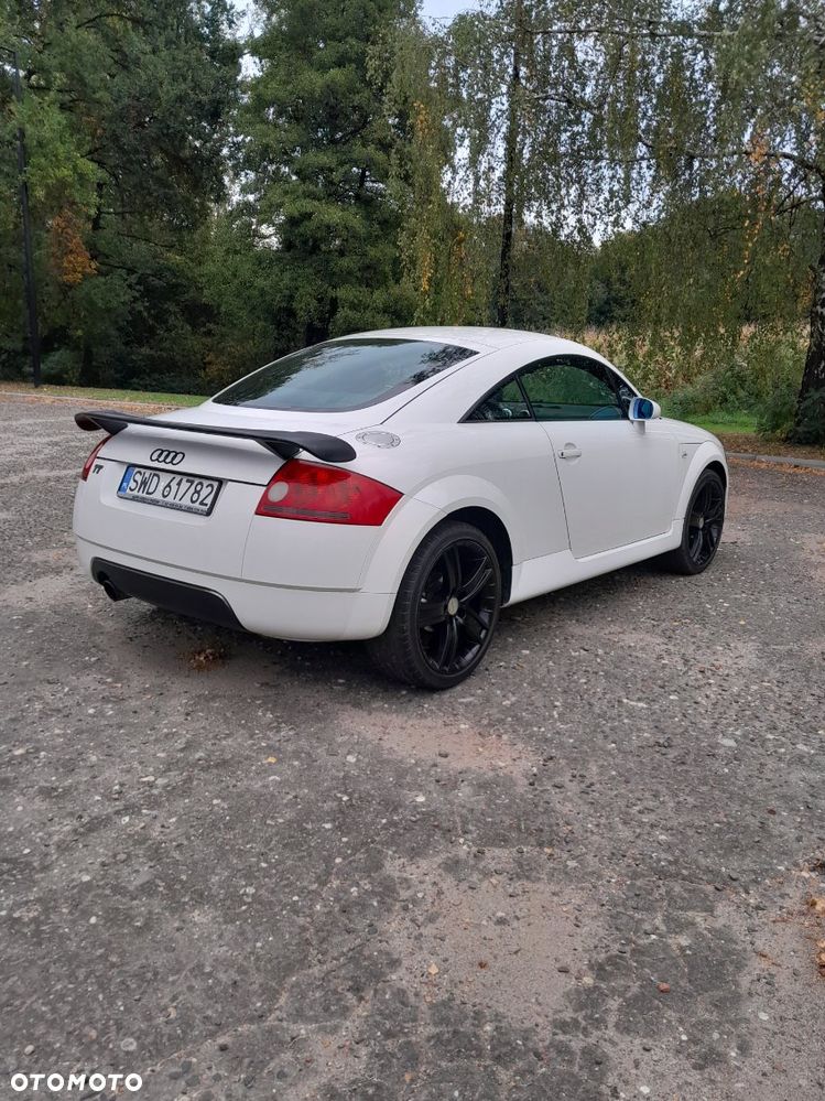 Audi TT Coupé 1.8T - 4