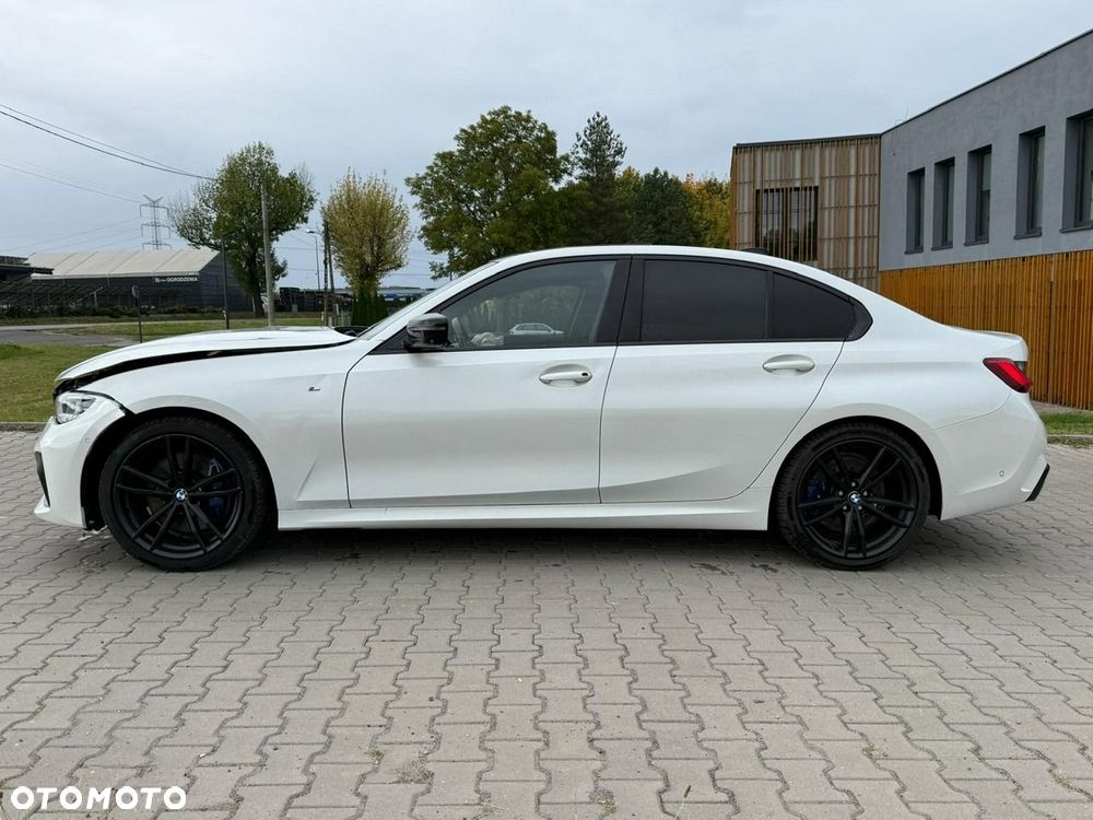 BMW Seria 3 330d M Sport sport - 2