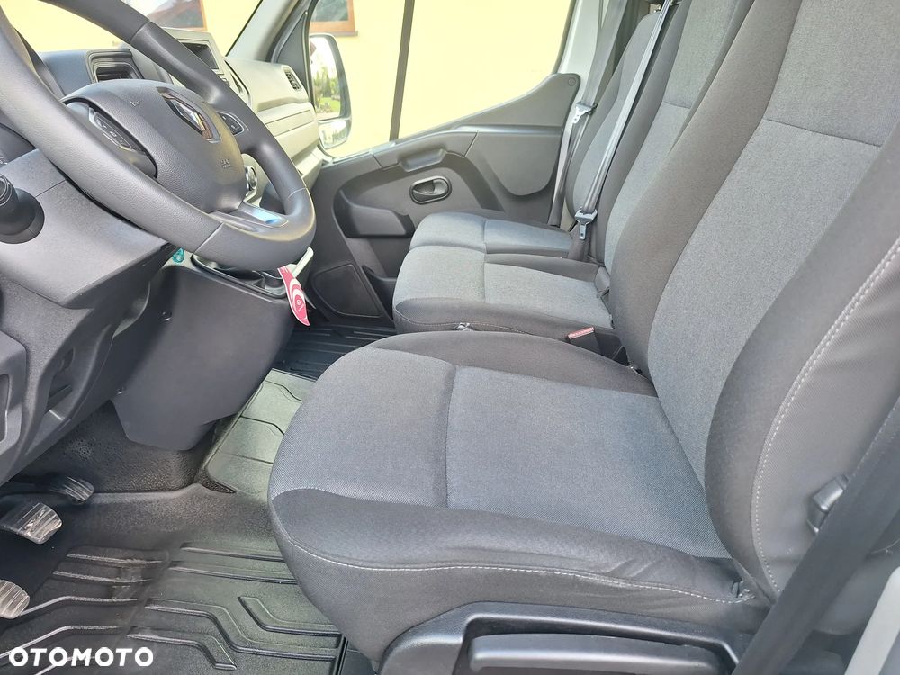 Renault Master - 11