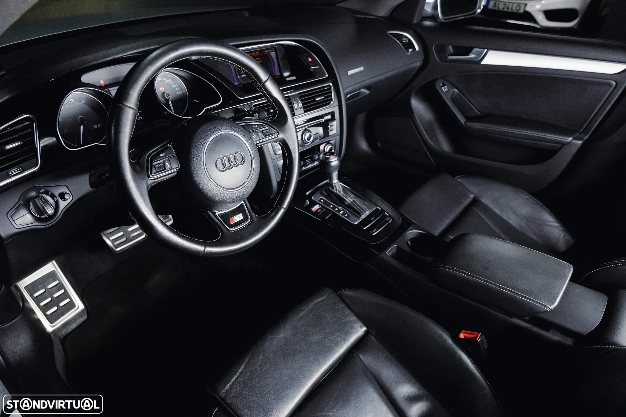 Audi S5 S tronic - 11
