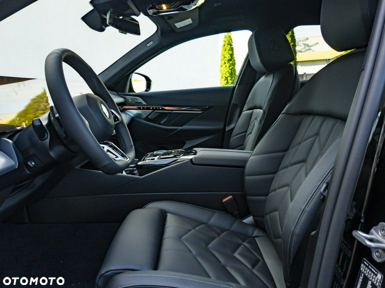 BMW Seria 5 - 16