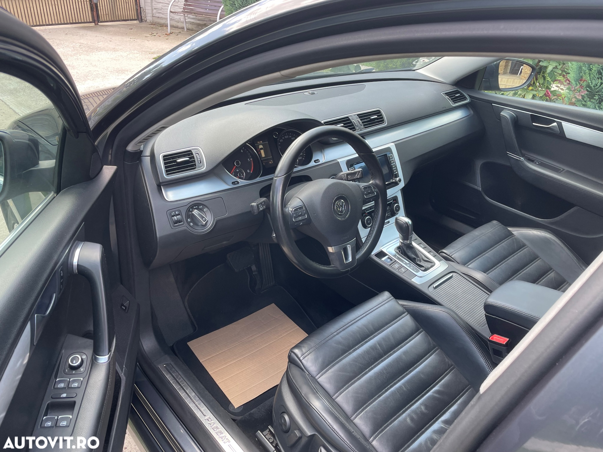 Volkswagen Passat - 17