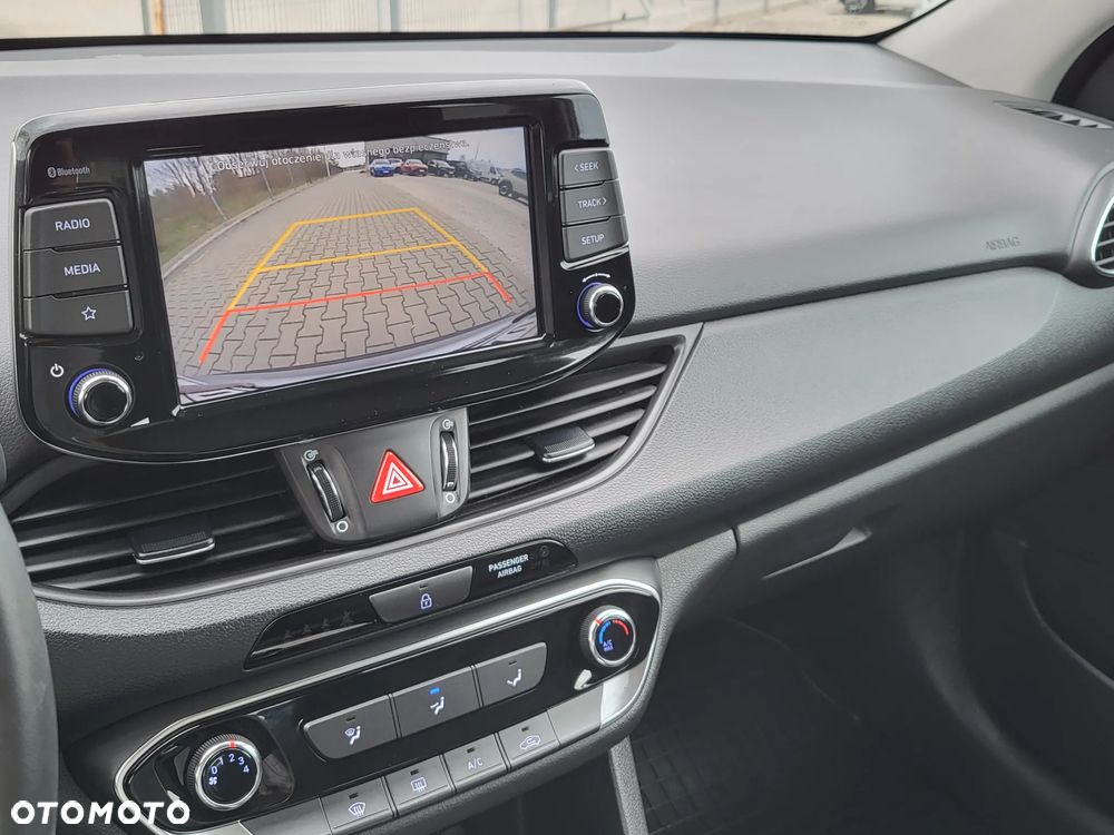 Hyundai i30 1.0 T-GDI Classic + - 19