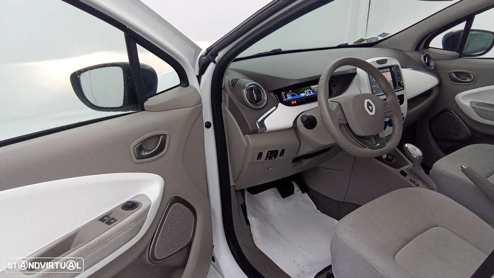 Renault Zoe (c/ Bateria) 41 kwh Life - 8