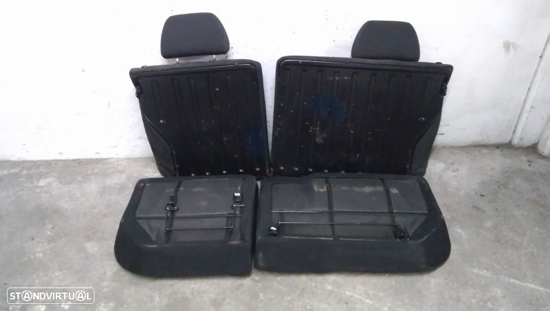 Estofos De Trás Volkswagen Polo Classic (6V2) - 6