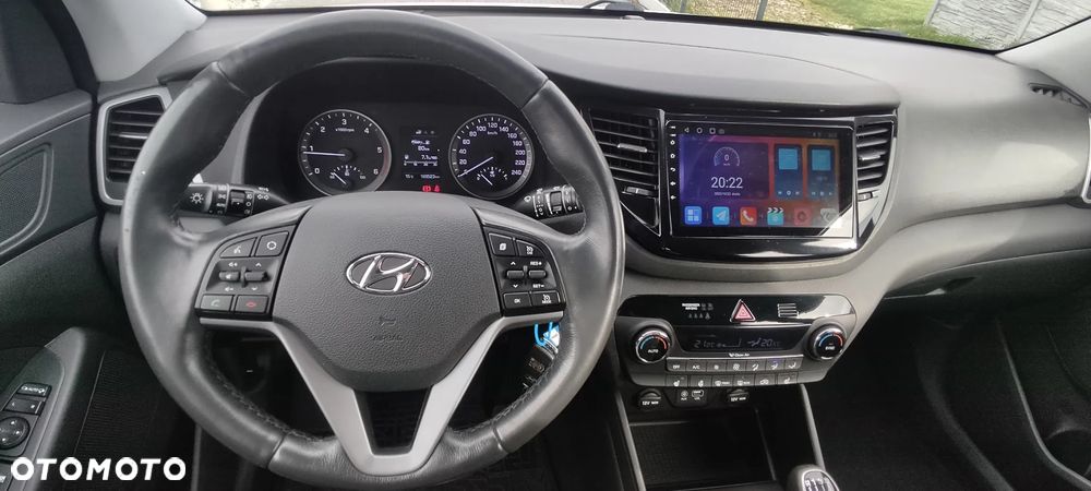 Hyundai Tucson blue 1.7 CRDi 2WD Passion - 11