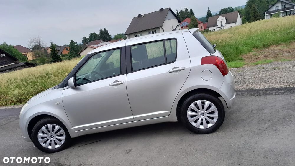 Suzuki Swift 1.3 4x4 Snow - 2