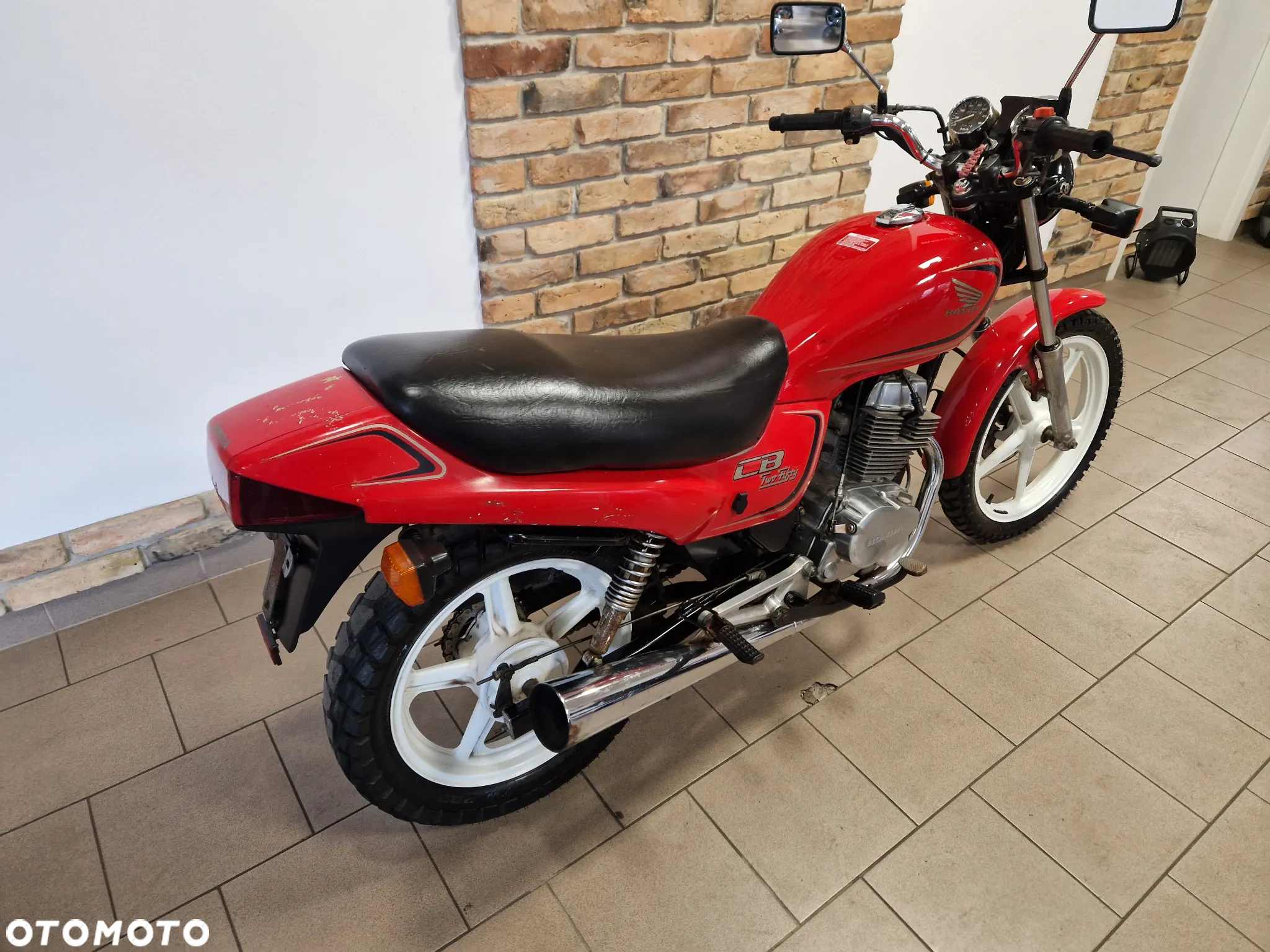 Honda CB - 27