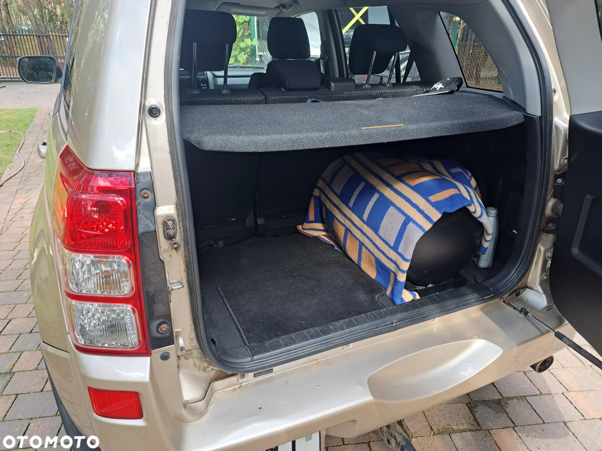 Suzuki Grand Vitara 2.7 V6 - 9