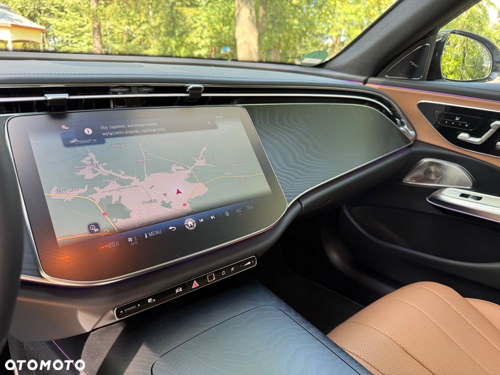 Mercedes-Benz Klasa E 220 d mHEV 4-Matic Avantgarde 9G-Tronic - 33