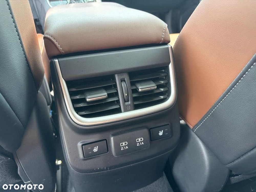 Subaru Outback 2.5i Exclusive - 10