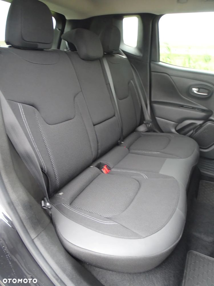 Jeep Renegade 1.3 T-GDI Automatik Limited - 16