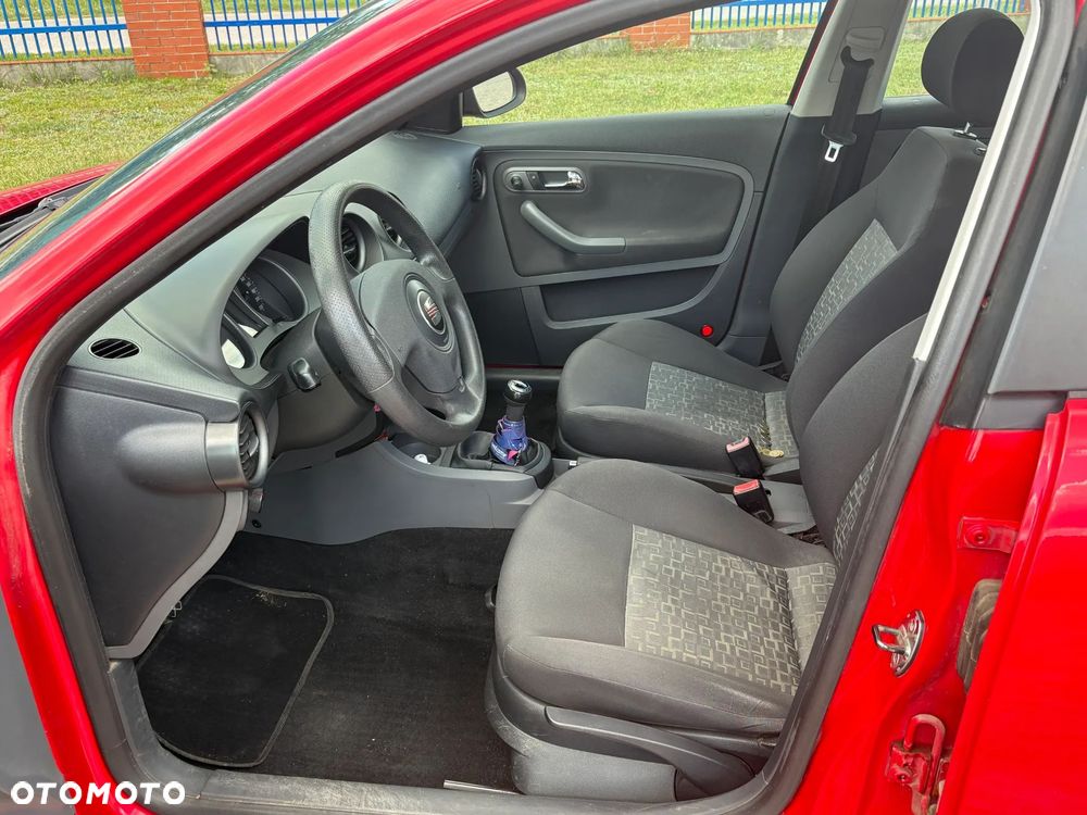 Seat Ibiza 1.4 16V Reference - 13