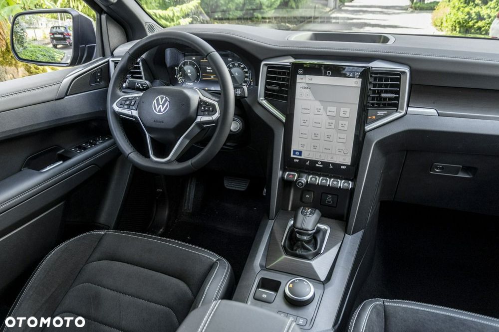 Volkswagen Amarok - 22