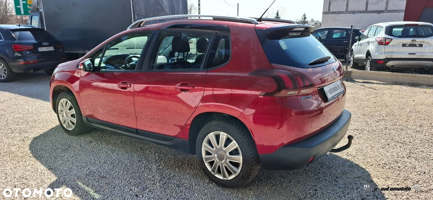 Peugeot 2008 - 4