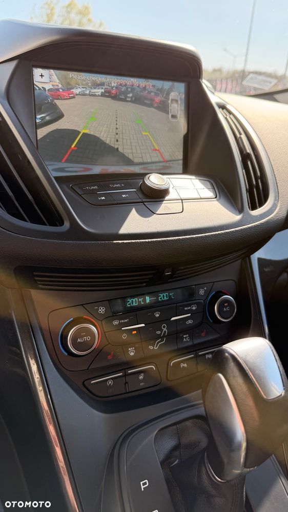 Ford Kuga 1.5 EcoBoost AWD Titanium ASS - 24