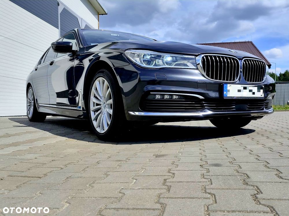 BMW Seria 7 740d xDrive - 1
