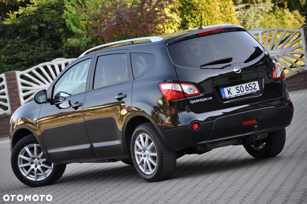 Nissan Qashqai+2 2.0 4x4 360 - 22