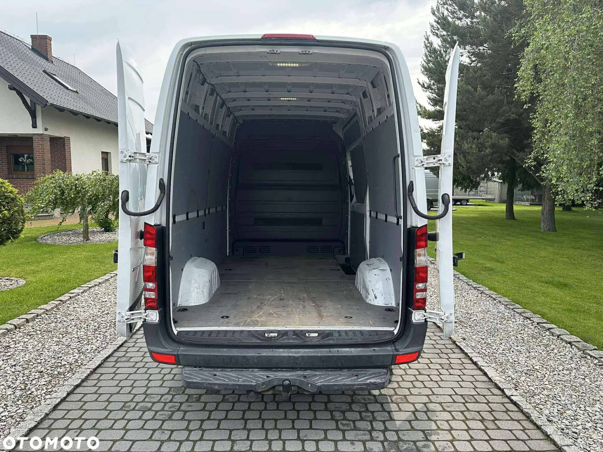 Mercedes-Benz SPRINTER - 5