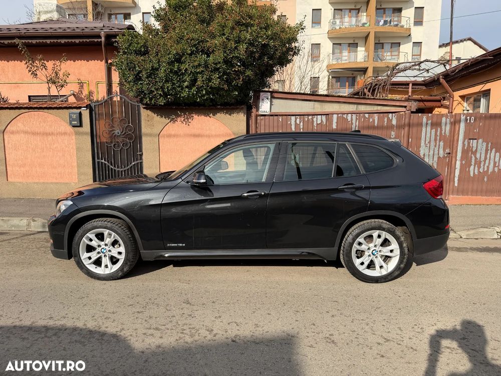 BMW X1 xDrive18d Aut. Sport Line - 18