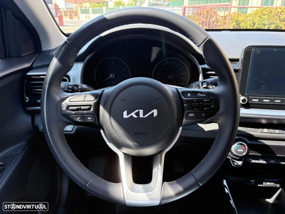 Kia Stonic 1.0 T-GDI Drive - 36