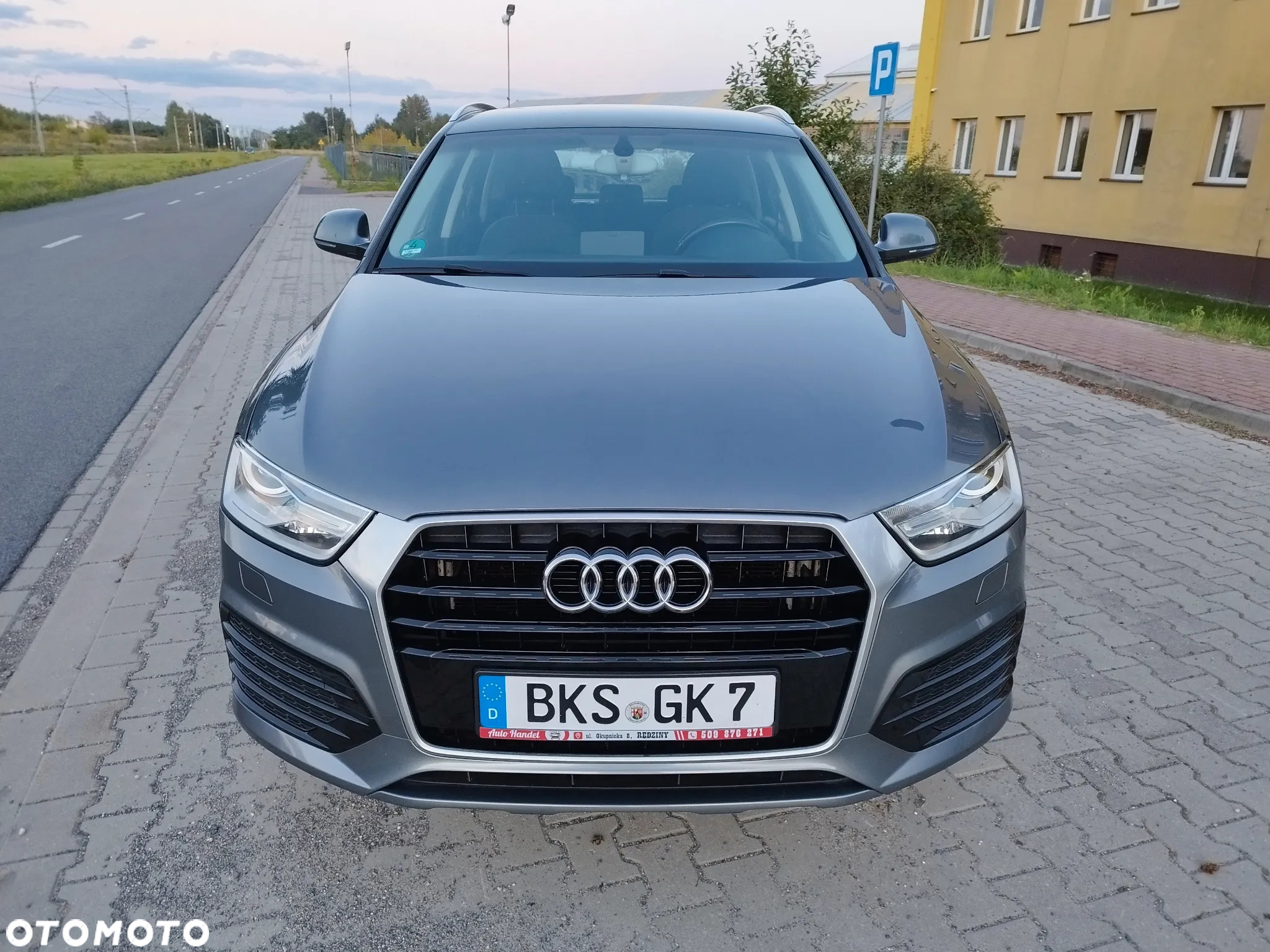 Audi Q3 35 TDI S line - 2