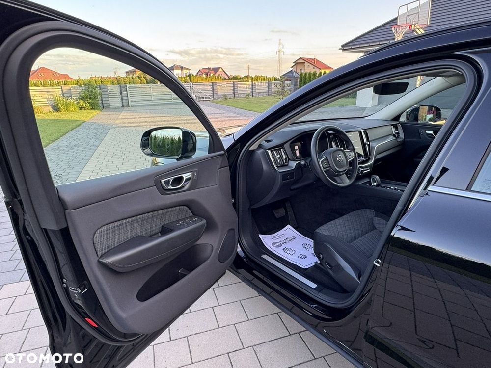 Volvo XC 60 - 25