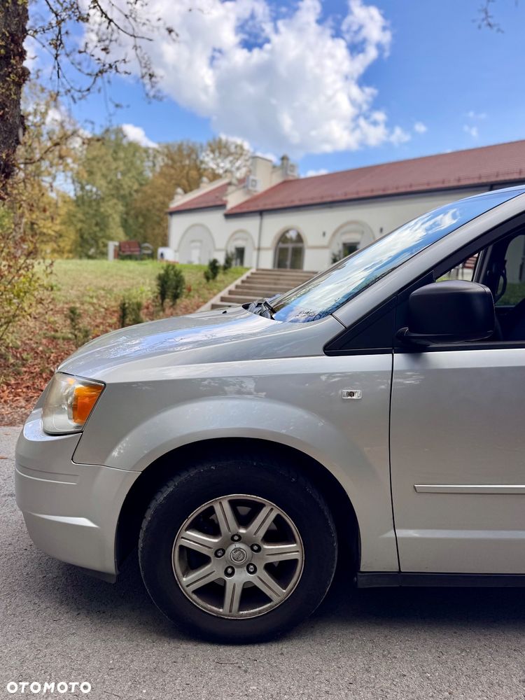 Chrysler Grand Voyager 2.8 CRD Automatik LX - 8