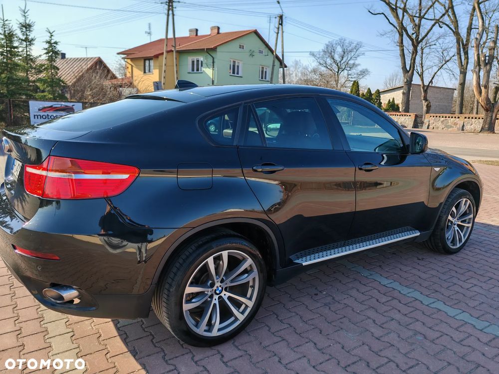 BMW X6 - 30