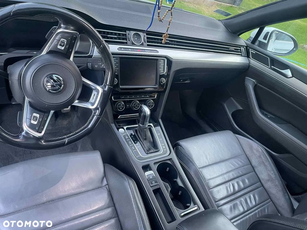 Volkswagen Passat 2.0 TDI Bi-Turbo BMT 4Mot Highline DSG - 6