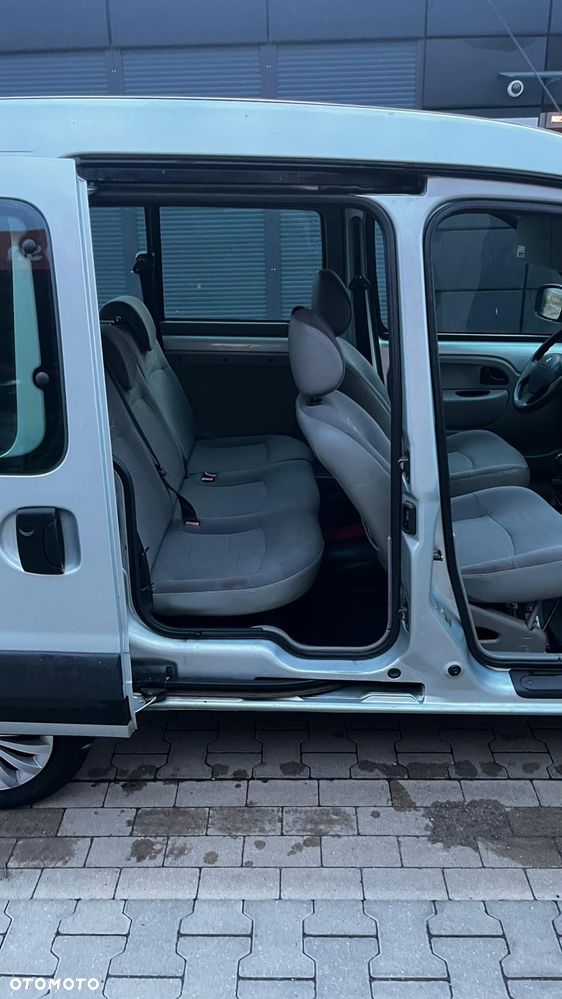 Renault Kangoo 1.2 16V Campus - 15