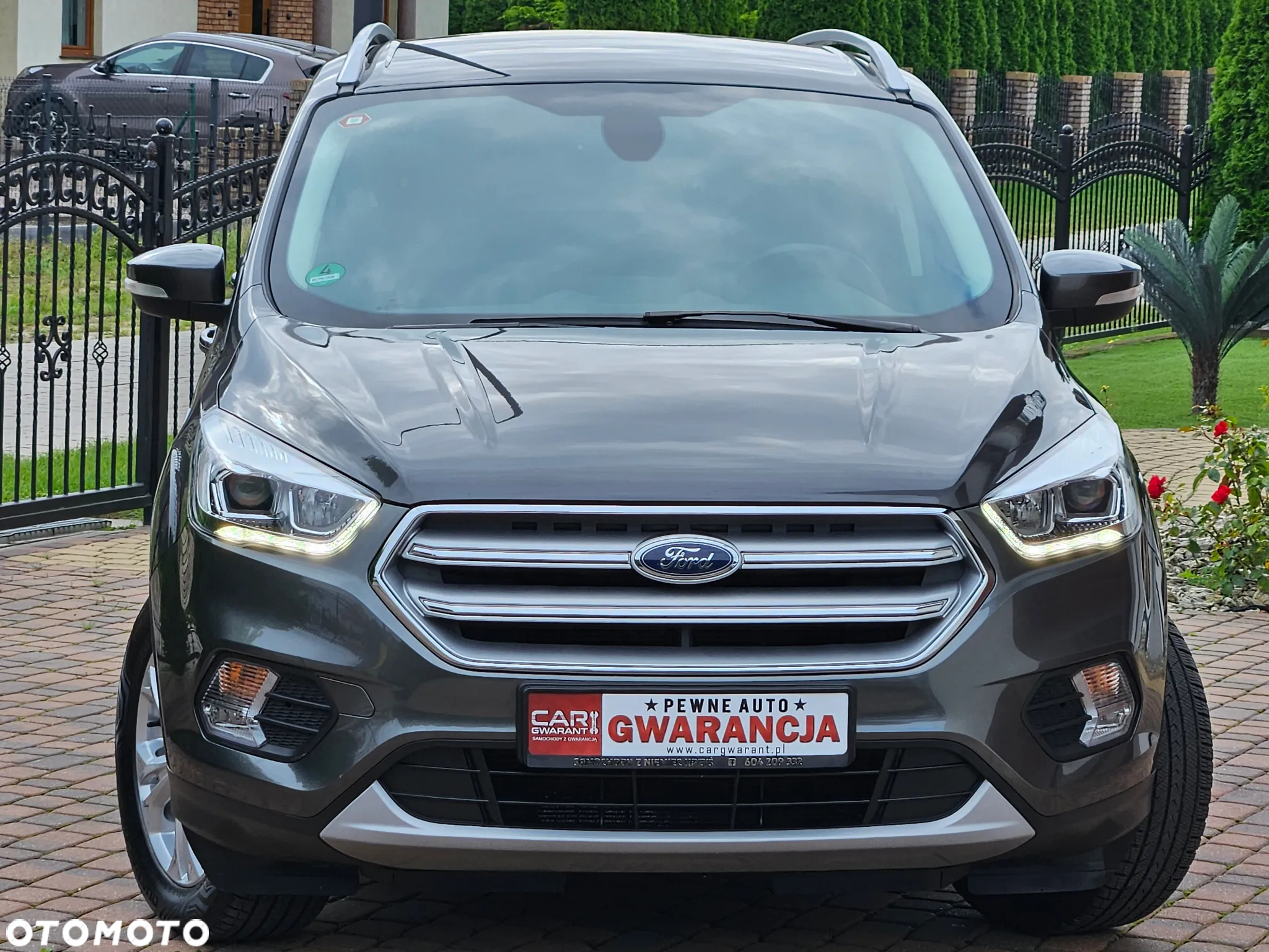 Ford Kuga - 33