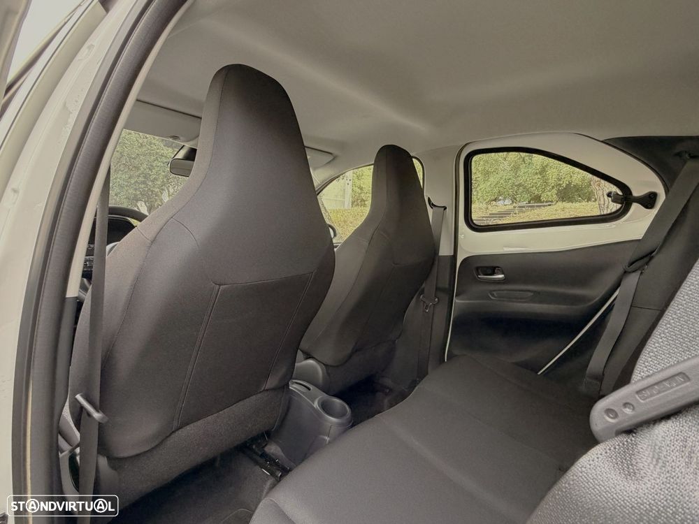 Toyota Aygo X 1.0 Pulse - 42