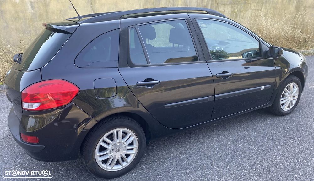 Renault Clio Break 1.5 dCi Dynamique S - 1