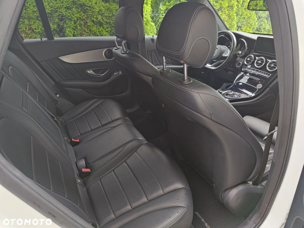 Mercedes-Benz GLC - 15