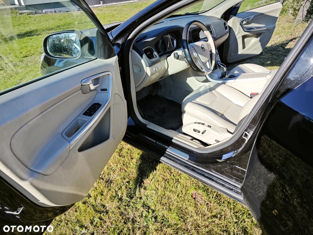 Volvo S60 T4 Drive-E Summum - 9