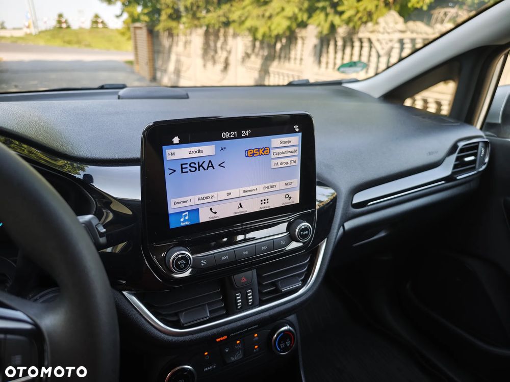 Ford Fiesta 1.0 EcoBoost S&S COOL&CONNECT - 36