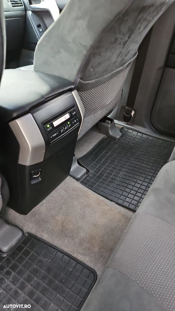 Toyota Land Cruiser 3.0 D-4D Automatik Life - 16