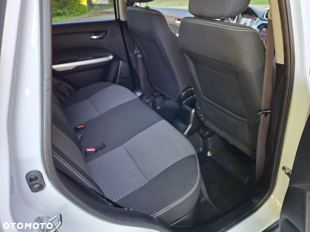 Suzuki Vitara 1.6 DDiS (4x4) Allgrip Comfort - 19