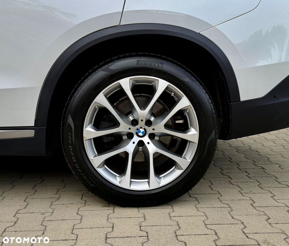 BMW X5 xDrive30d mHEV - 11