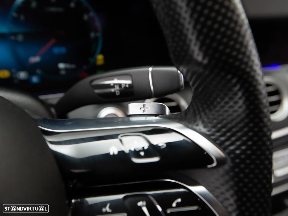 Mercedes-Benz E 300 de AMG Line - 20