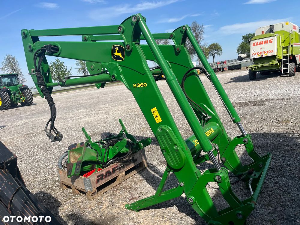 John Deere H-360 - 1