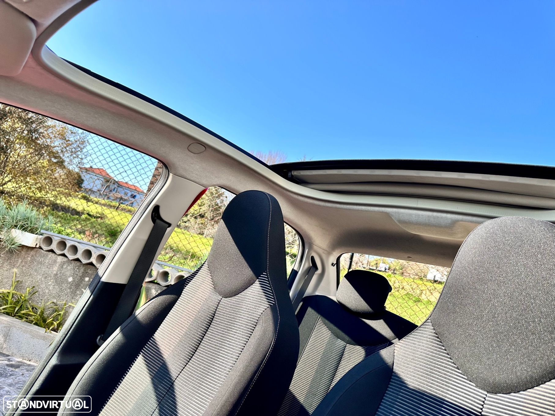 Peugeot 108 Top! 1.2 VTi Allure - 17