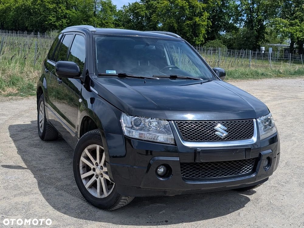 Suzuki Grand Vitara 2.0 Comfort Limited - 1