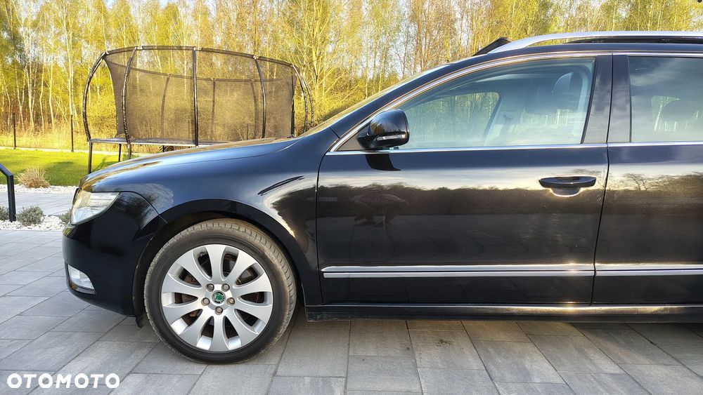 Skoda Superb 1.8 TSI FAMILY - 37