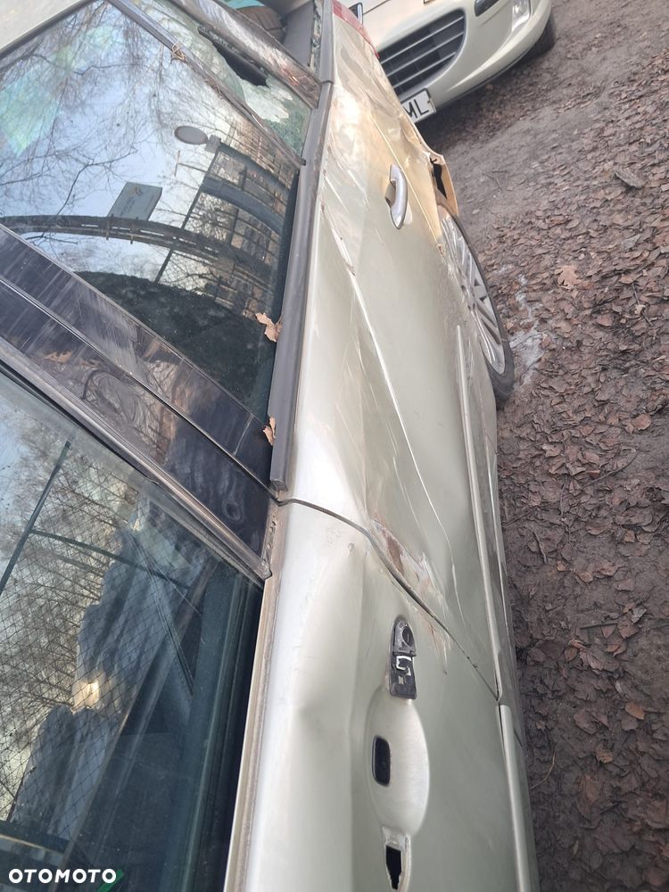 Renault Laguna - 6